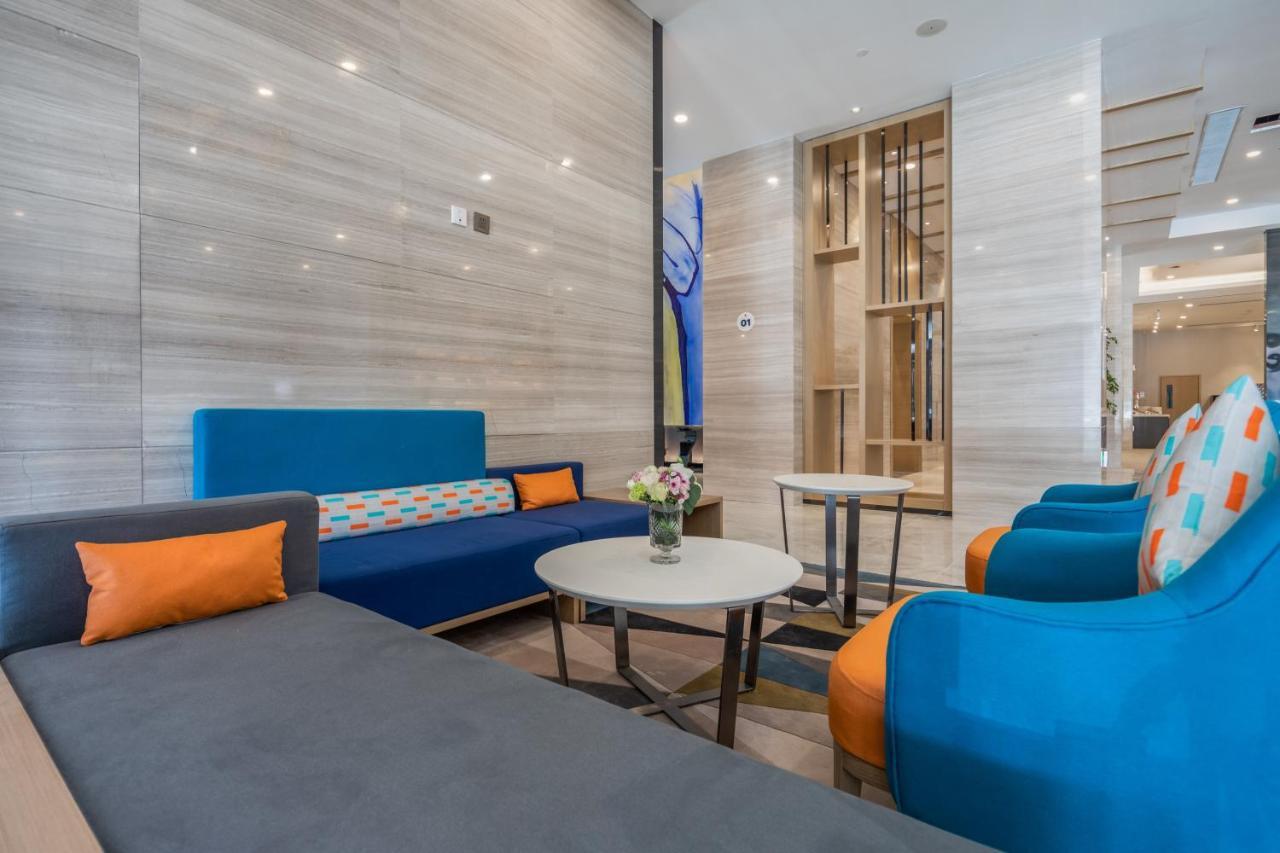 Holiday Inn Express Kaifeng City Center By Ihg Eksteriør billede